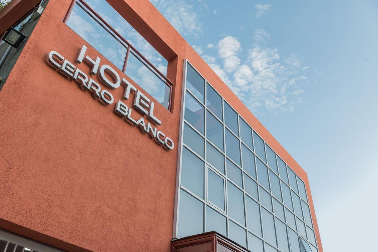 Hotel Cerro Blanco San Juan